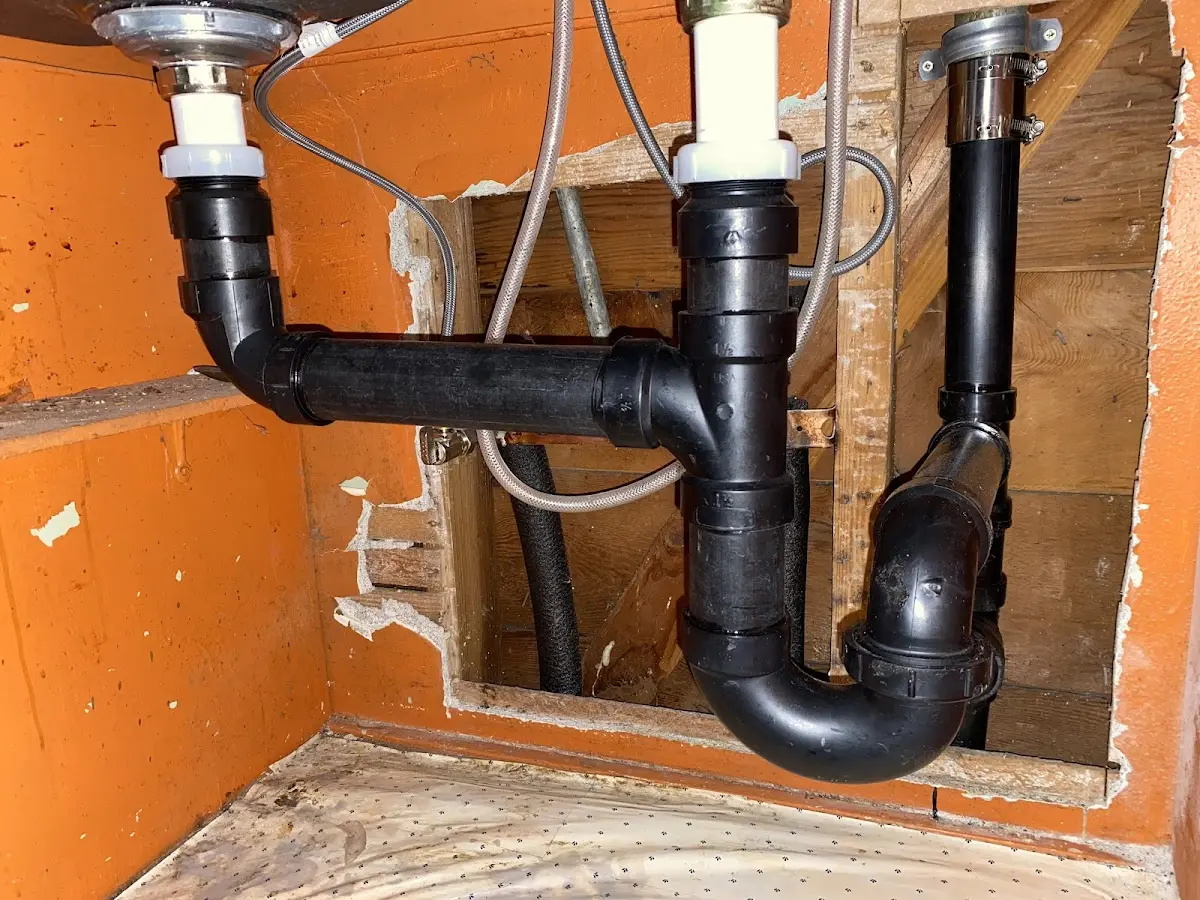 Professional Pipe Bursting equipment and tools on the job in Dunbarton